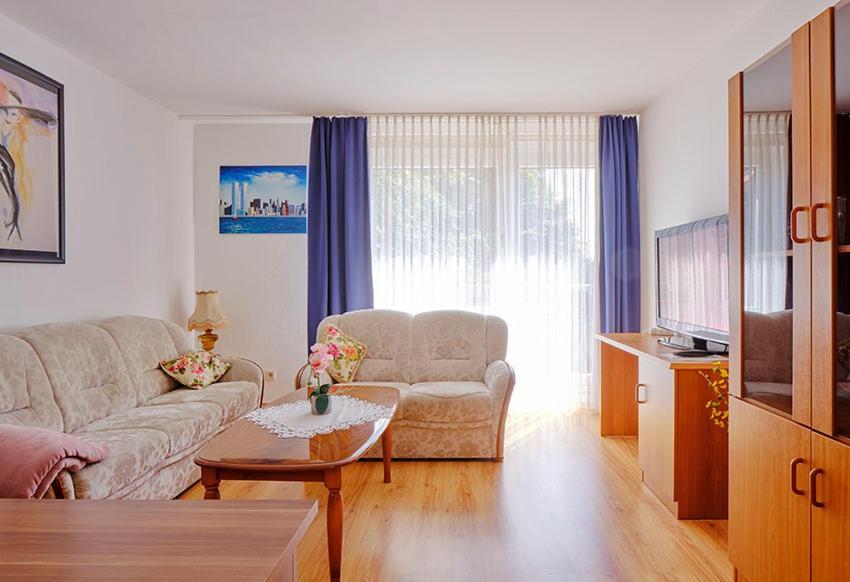 Komfort Ferienwohnung Bad Pyrmont Naehe Kurpark 외부 사진